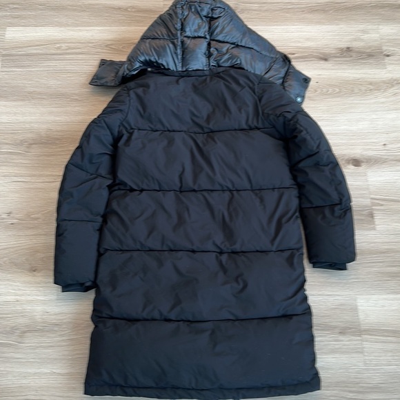 CALVIN KLEIN
Oversized Fleece-Trim Hooded Puffer Coat woman’s size small black - Picture 8 of 11